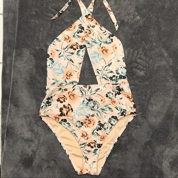 NEW! LA Hearts Pink Floral Wrap One Piece Swimsuit - Picture 2 of 6